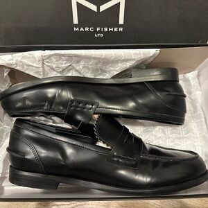 Marc Fisher Milton Slip on Loafer Flats. Worn inside only 2 times. Like new.